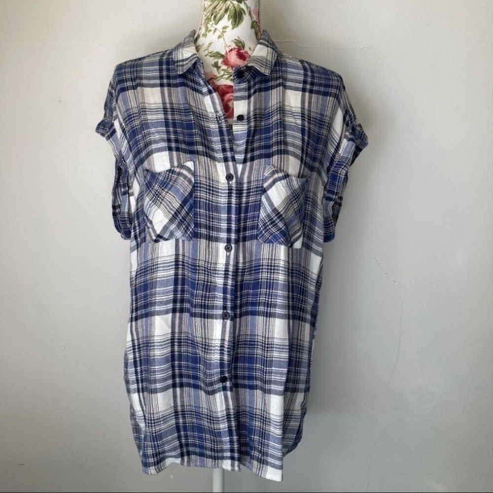 Rails Sleeveless Button Down Top Plaid Medium - image 1